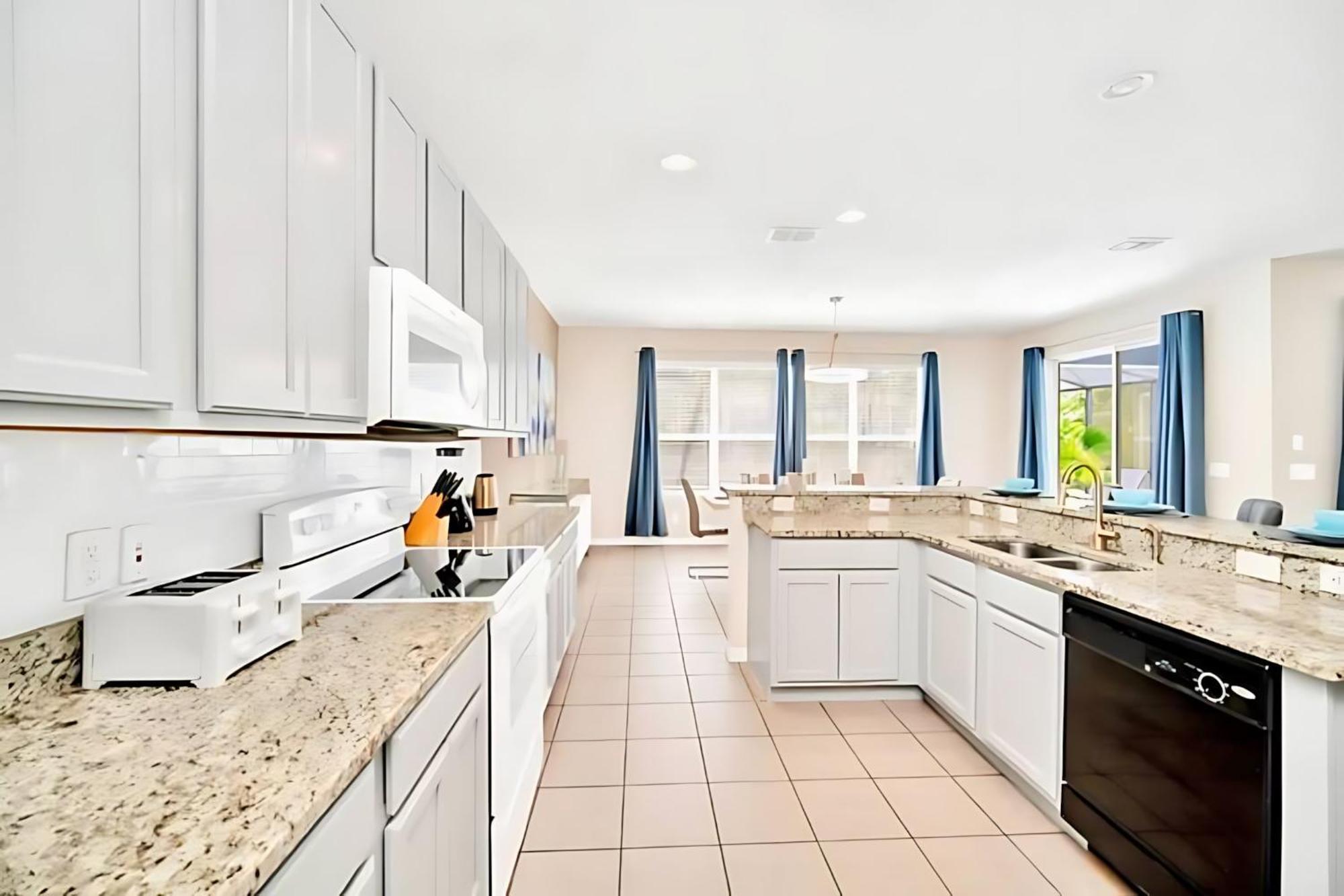 6Br Resort Home Near Disney - With Private Pool Hot Tub And Games Room 키시미 외부 사진
